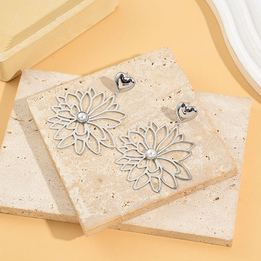 Bloom Pendant